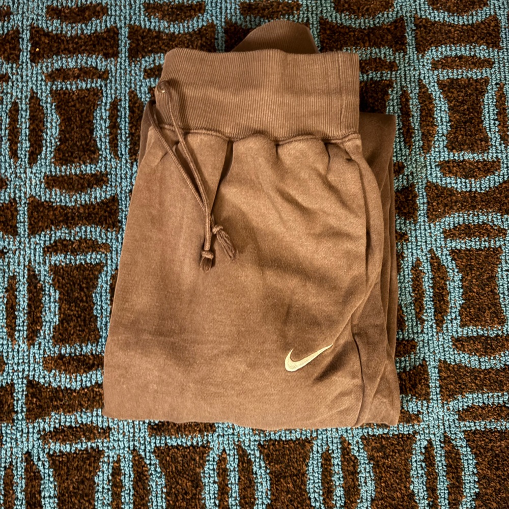 Nike Brown Jogger Pants with White Swoosh